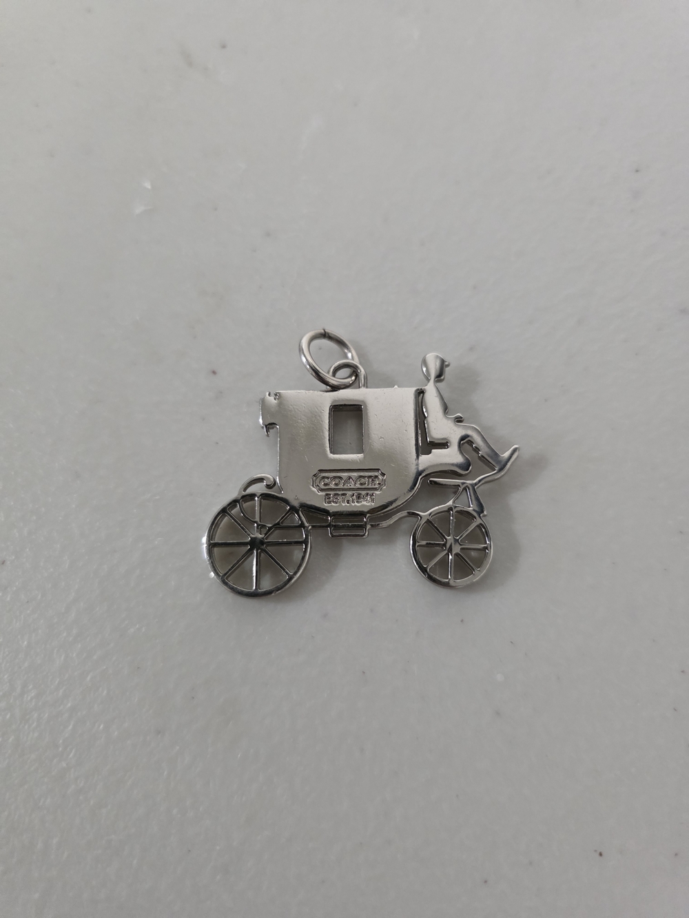 COACH Silver Carriage Bag Charm Pendant Silver Bag Tag Keychain - Picture 2 of 4